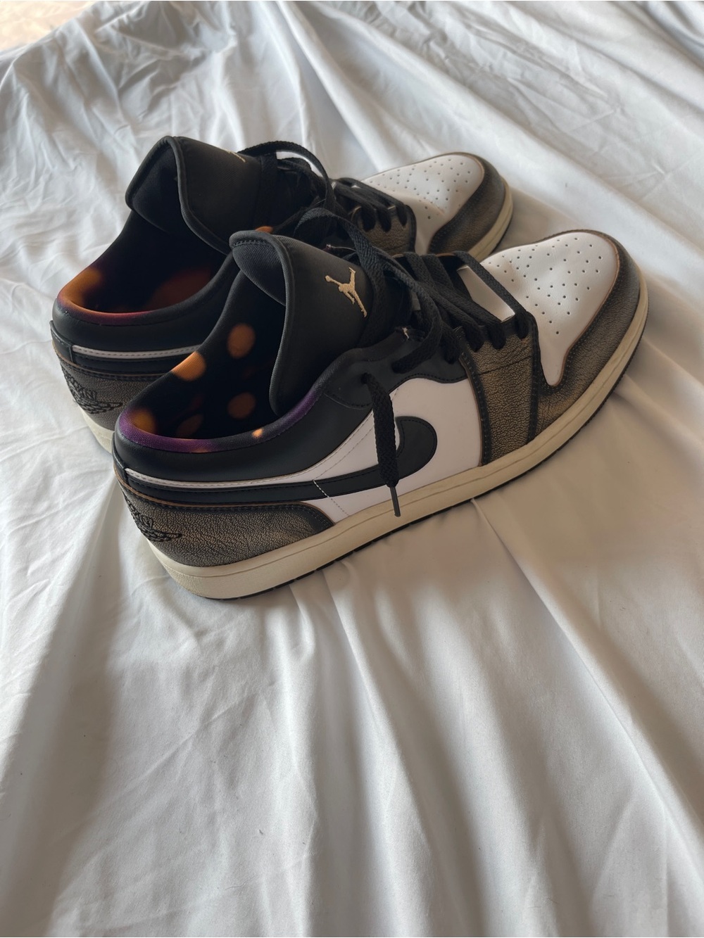 Nike Air Jordan 1 Low - Black/White/Bronze 12.5